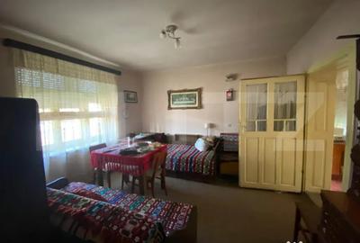 Casă cu 2 camere cu Teren 962 Mp în Central - 7