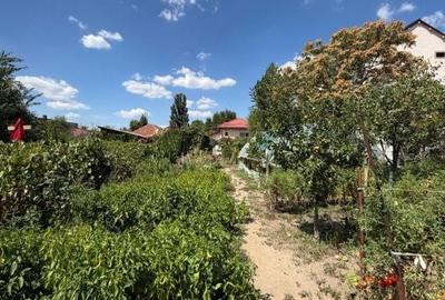Casă cu 5 camere cu Teren 130 Mp în Lascăr Catargiu