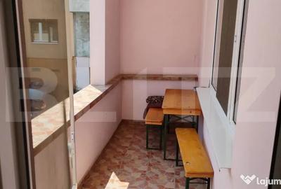 Garsonieră decomandată în Cetate