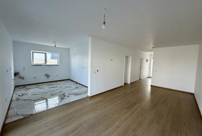 Duplex cu 3 camere cu Teren 300 Mp în Moșnița Nouă