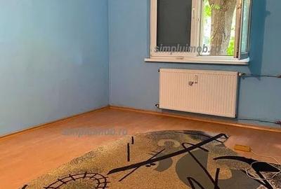 Apartament cu 2 camere decomandat în Titan