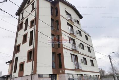 Casă individuală cu 15 camere decomandat cu Canalizare în Colentina