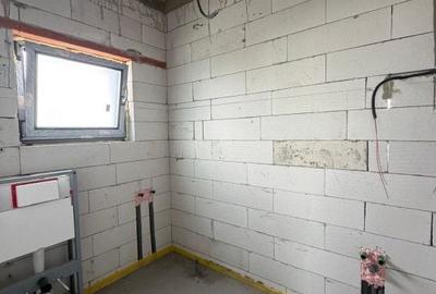 Casă cu 4 camere cu Teren 406 Mp în Cernele - 10