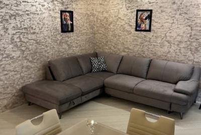 Apartament cu 3 camere semidecomandat, mobilat în Tineretului