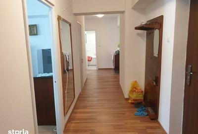 Apartament cu 3 camere decomandat în Basarab - 3