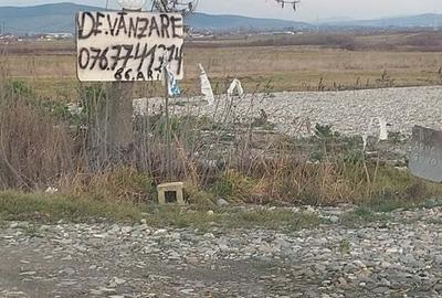Teren de 860 mp, în Reteag - 1