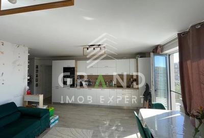Apartament cu 3 camere semidecomandat, mobilat în Dâmbul Rotund