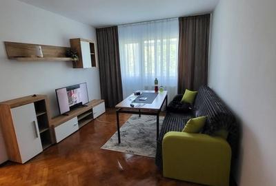 Apartament cu 2 camere semidecomandat în Mihai Bravu
