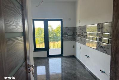 Casă cu 4 camere în Cornești - 9