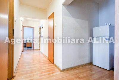 Apartament cu 4 camere decomandat în Decebal - 6