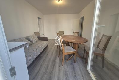 Apartament cu 3 camere decomandat în Dacia