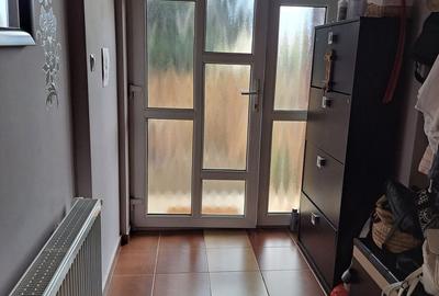 Casă cu 4 camere cu Teren 500 Mp în Central