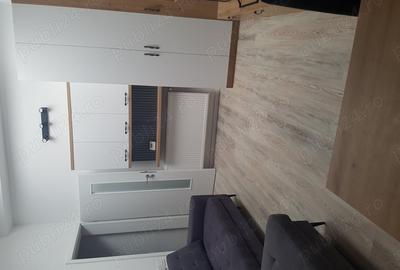 Garsonieră decomandată în Baza 3