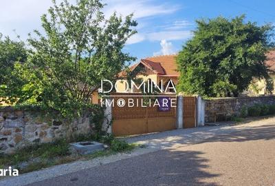 Casă cu 3 camere cu Teren 7962 Mp în Runcu