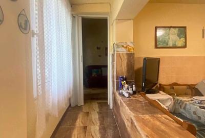 Casă cu 3 camere cu Teren 90 Mp în Solidarității