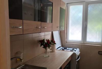 Garsonieră decomandată, mobilată în Dristor - 2