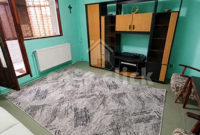 Apartament cu 2 camere decomandat în Micro 14