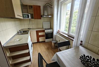 Garsonieră decomandată în Costin Georgian - 1