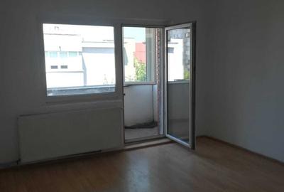 Apartament cu 2 camere decomandat în Județean - 3