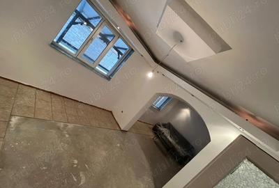 Apartament cu 3 camere decomandat în Bucovăț (Remetea Mare)