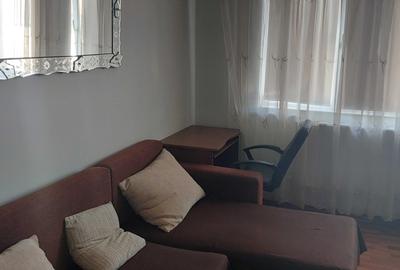 Apartament cu 2 camere decomandat în Girocului