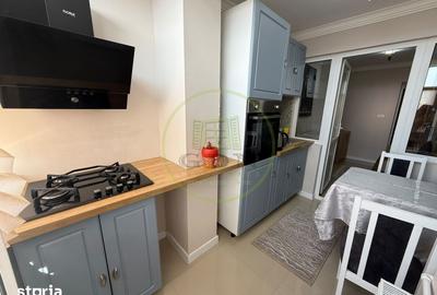 Apartament cu 3 camere semidecomandat, mobilat în Central