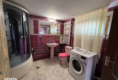 Casă cu 5 camere cu Teren 1400 Mp în Bonț - 14