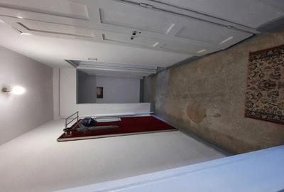 Apartament cu 3 camere semidecomandat în Central - 3
