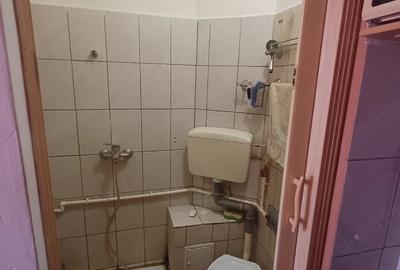 Garsonieră decomandată în Central