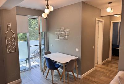 Apartament cu 2 camere semidecomandat în Girocului