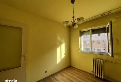 Apartament cu 3 camere decomandat în Decebal - 8