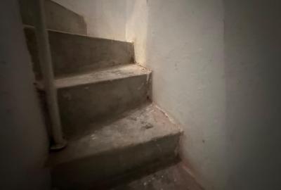 Apartament cu 3 camere, mobilat în Florilor - 26