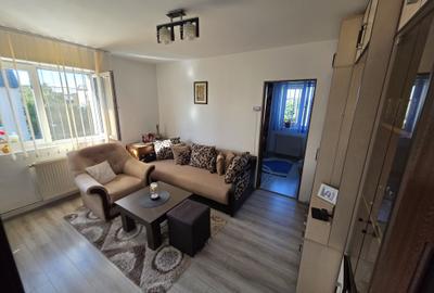 Apartament cu 2 camere nedecomandat în Petru Rareș