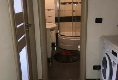 Apartament cu 3 camere decomandat în 1 Mai