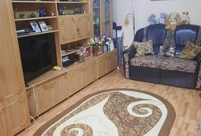 Apartament cu 2 camere decomandat în Radu Negru