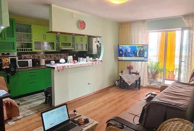 Apartament cu 2 camere decomandat în Est - 2