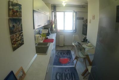 Apartament cu 4 camere decomandat, mobilat în Central - 9