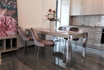 Apartament cu 2 camere semidecomandat, mobilat în Giroc