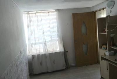 Casă cu 2 camere cu Teren 410 Mp în Central