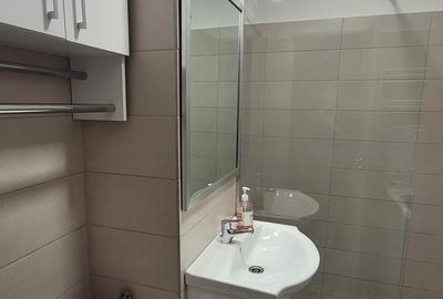 Garsonieră decomandată în Central - 4