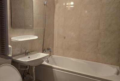 Apartament cu 2 camere în Decebal
