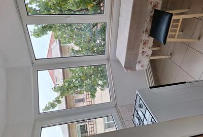 Apartament cu 2 camere decomandat în Trocadero - 1