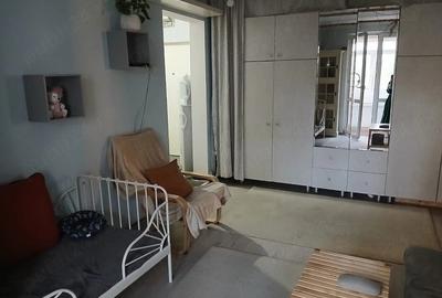 Apartament cu 2 camere semidecomandat în Titan