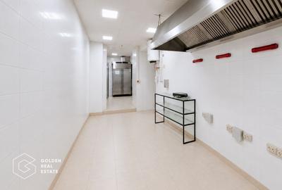 Spațiu comercial, de 57 mp, în Ultracentral - 4