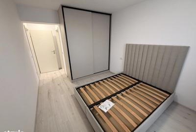 Apartament cu 3 camere decomandat în Tractorul - 14