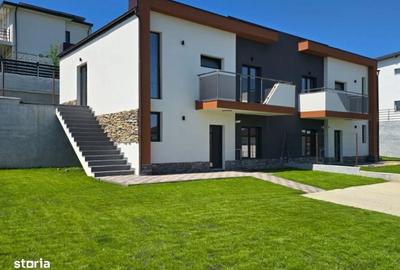 Casă cu 3 camere cu Teren 300 Mp în Miroslava