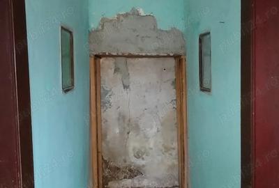 Casă cu 2 camere în Leordeni