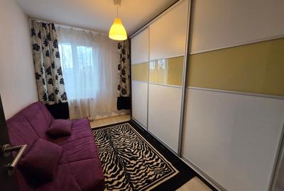 Apartament cu 3 camere semidecomandat, mobilat în Titan - 3