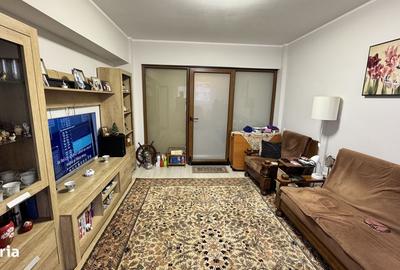 Apartament cu 4 camere decomandat, mobilat în Casa de Cultură - 12