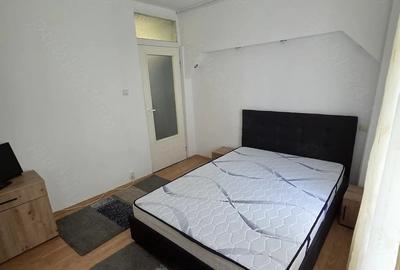 Apartament cu 2 camere decomandat în Govândari
